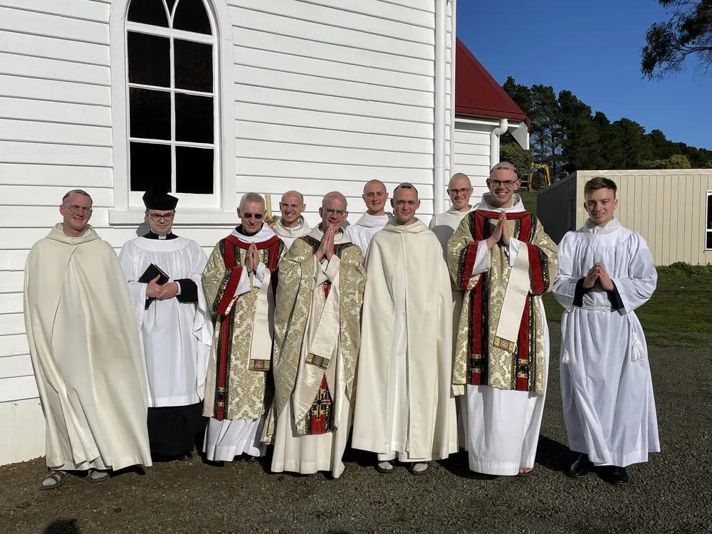 Br Antony Mary Makes Simple Vows